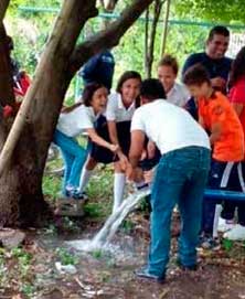 Agua potable llega a comunidades rurales